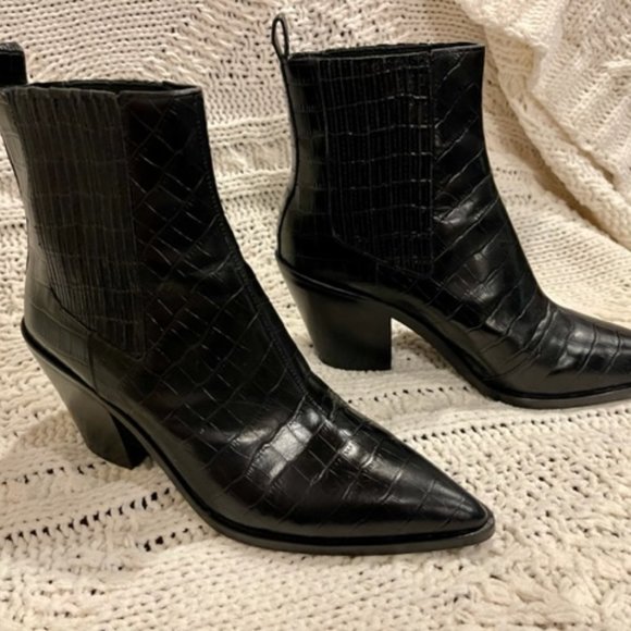 Alice + Olivia Westra Croc Embossed Leather Ankle Boots in Black 40 (9.5,10)